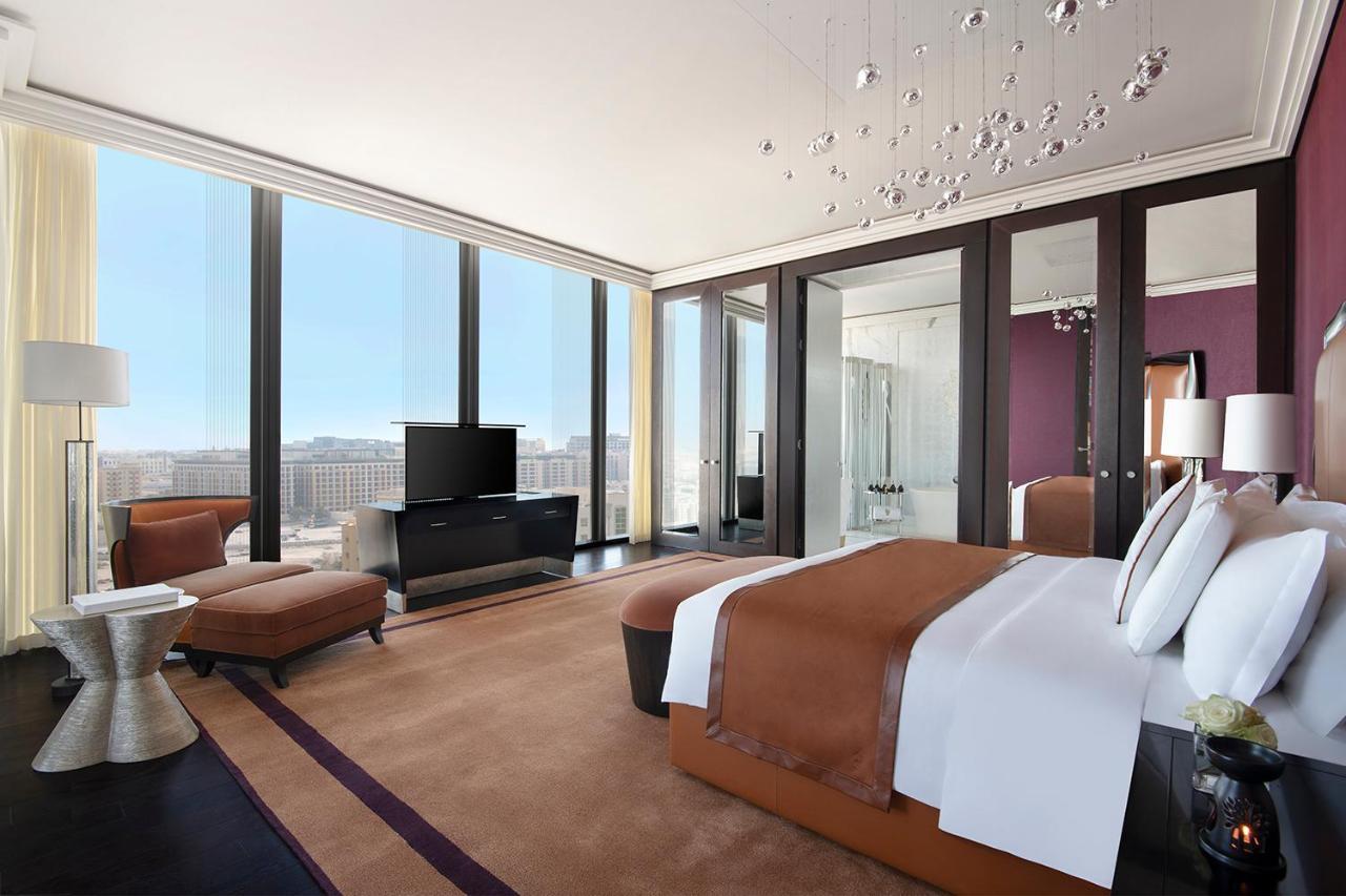 Banyan Tree Doha At La Cigale Mushaireb Exterior photo A bedroom at the Mandarin Oriental, Munich