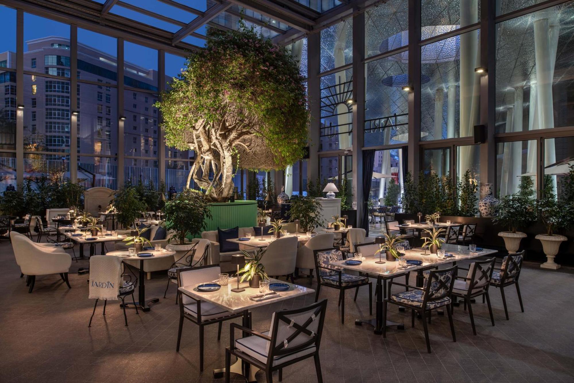 Banyan Tree Doha At La Cigale Mushaireb Exterior photo The Treehouse